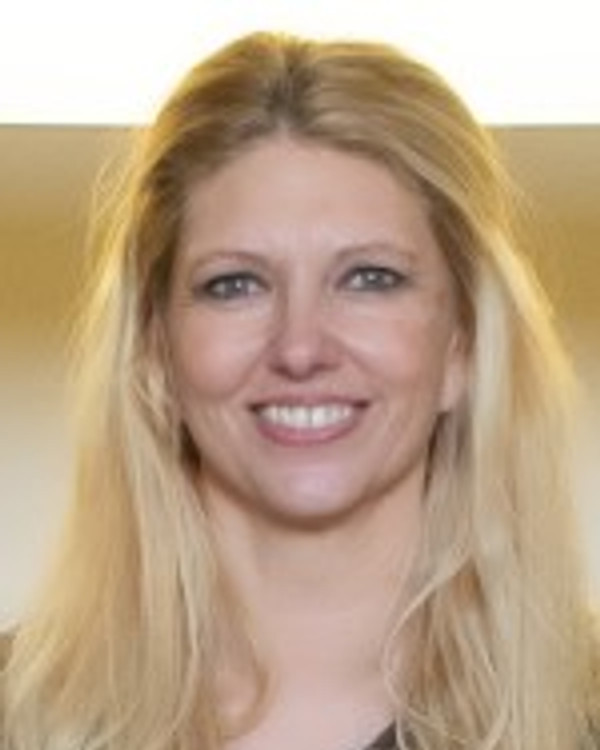Melanie Aras · Assistenz