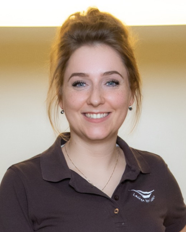 Katharina Fascher · Dentaltechnik